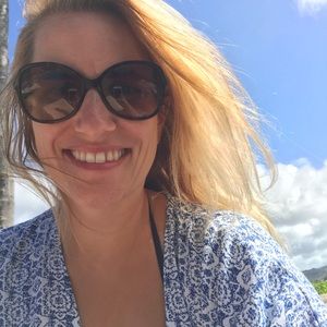 Meet your Posher, Alana